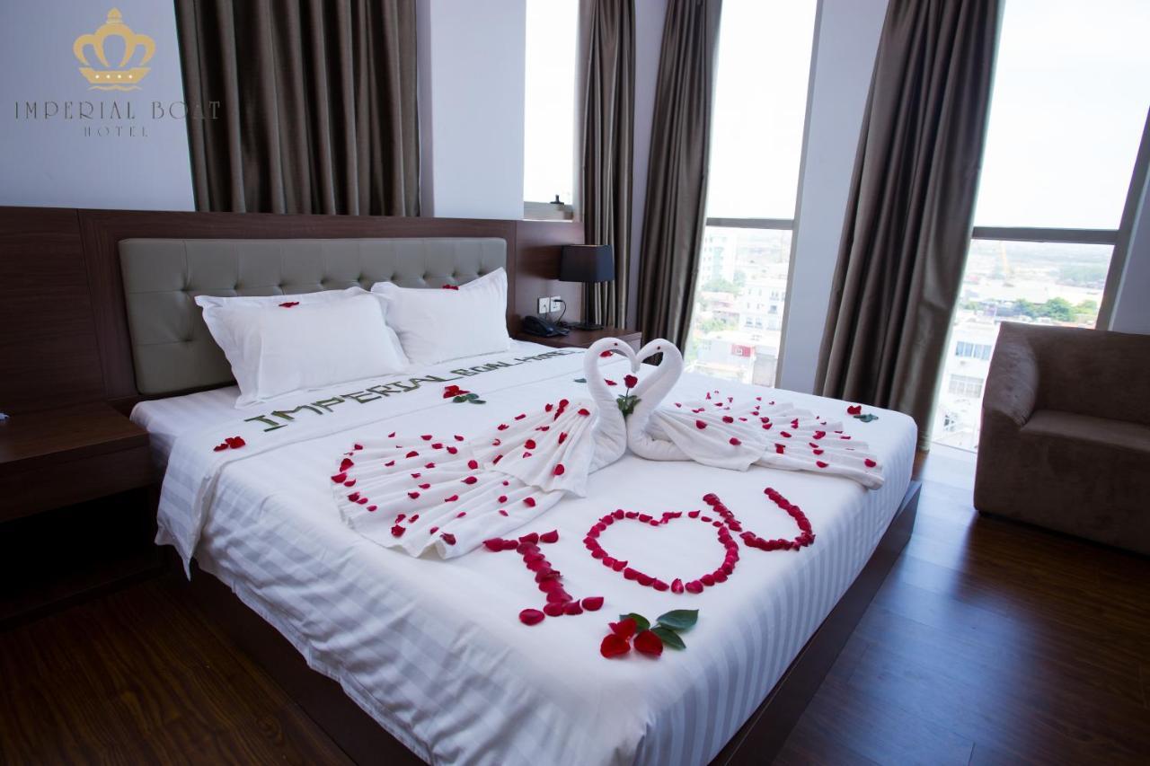 Imperial Boat Hotel Hai Phong Exterior foto