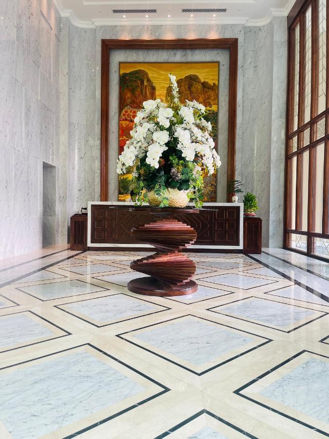 Imperial Boat Hotel Hai Phong Exterior foto